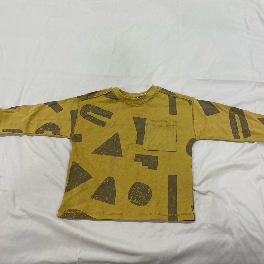 Zara Yellow Geometric Shape T-Shirt